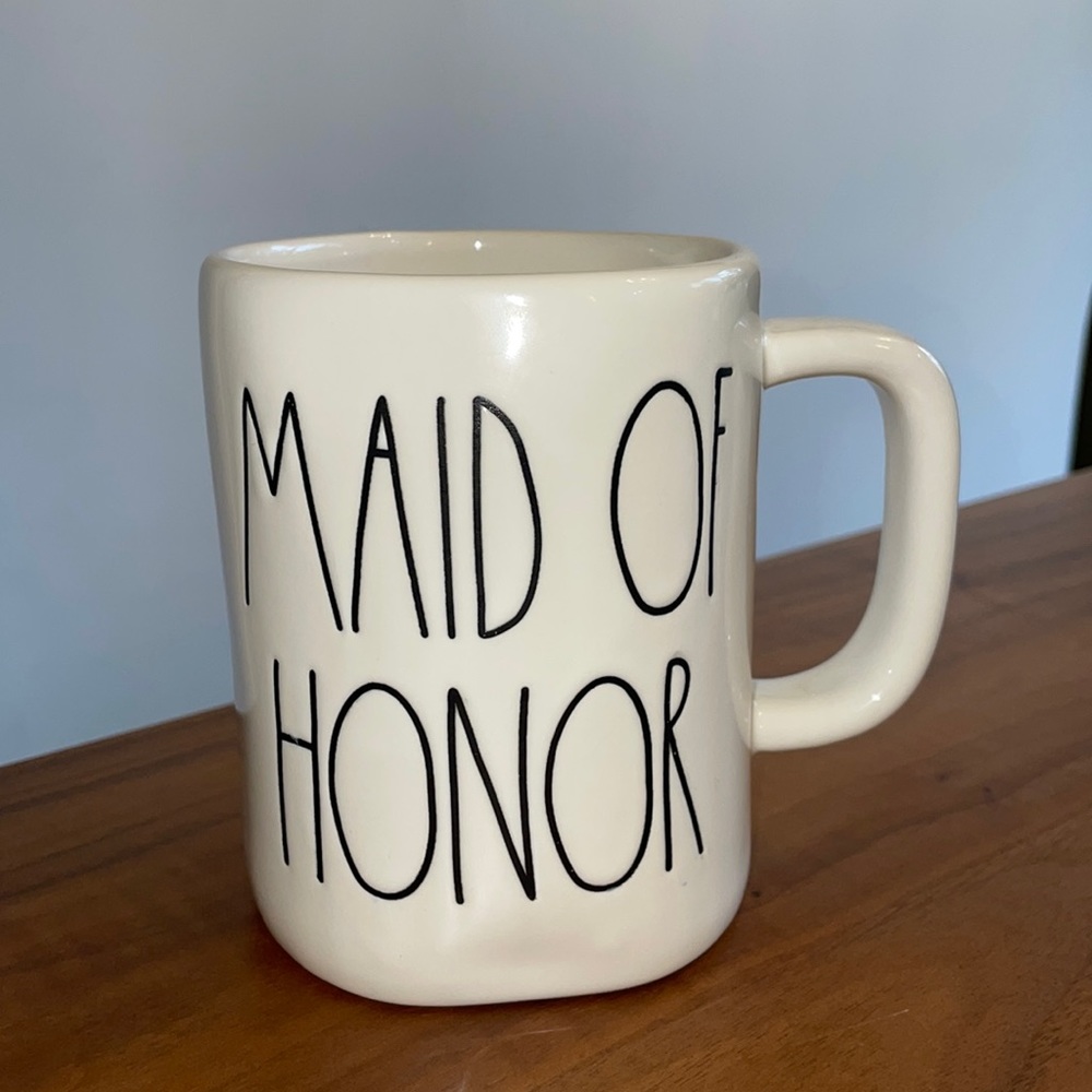 RAE DUNN “MAID OF HONOR” coffee mug.  Brand new, never used.  😍